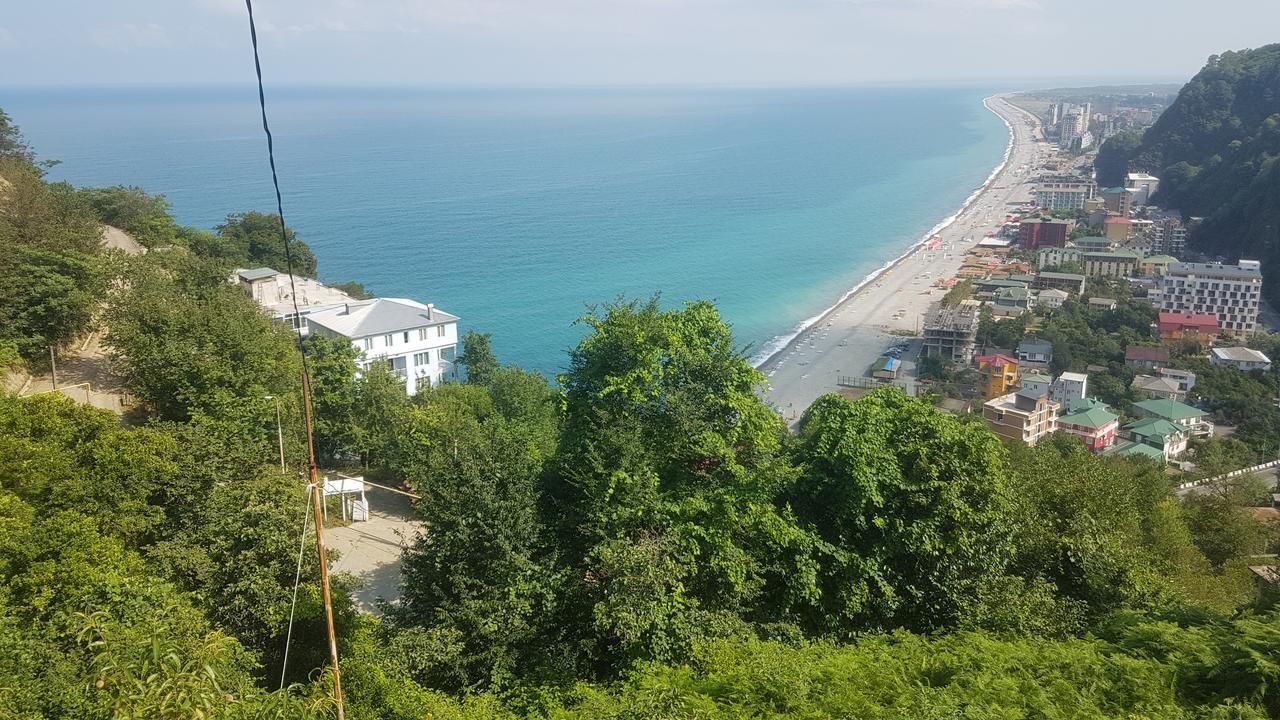 Calypso Kvariati Hotel Exterior foto
